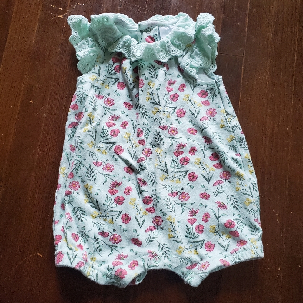 Baby girls bubble outfit